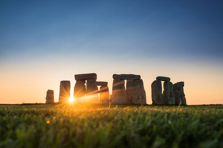 Stonehenge and Windsor from London - Photo 1 of 12